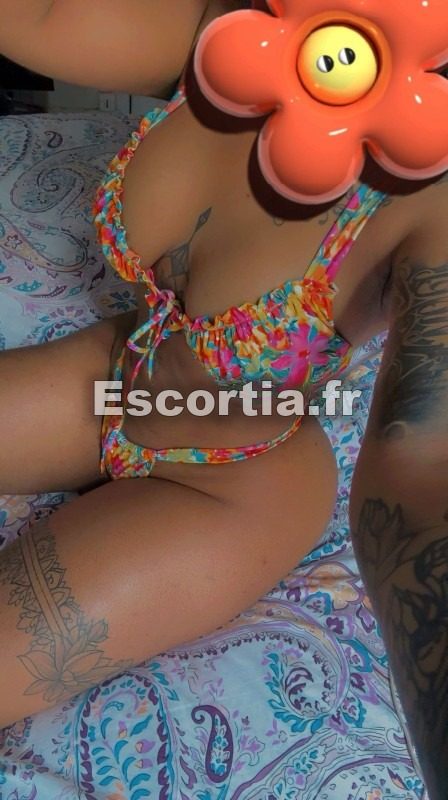 Karine antillaise photo 2