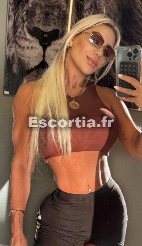 Belle SODOMIE escort Montpellier