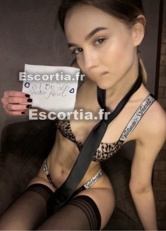 ANNA Klara Petite Coquine escort Massy