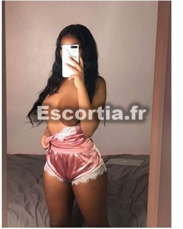 RUBI escort Tourcoing