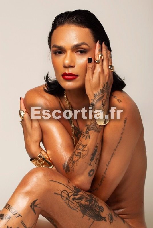 MAYA photo 3