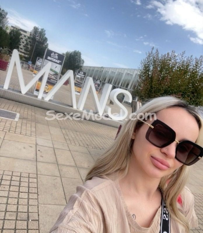 Kary Reele GFE escort Le Mans