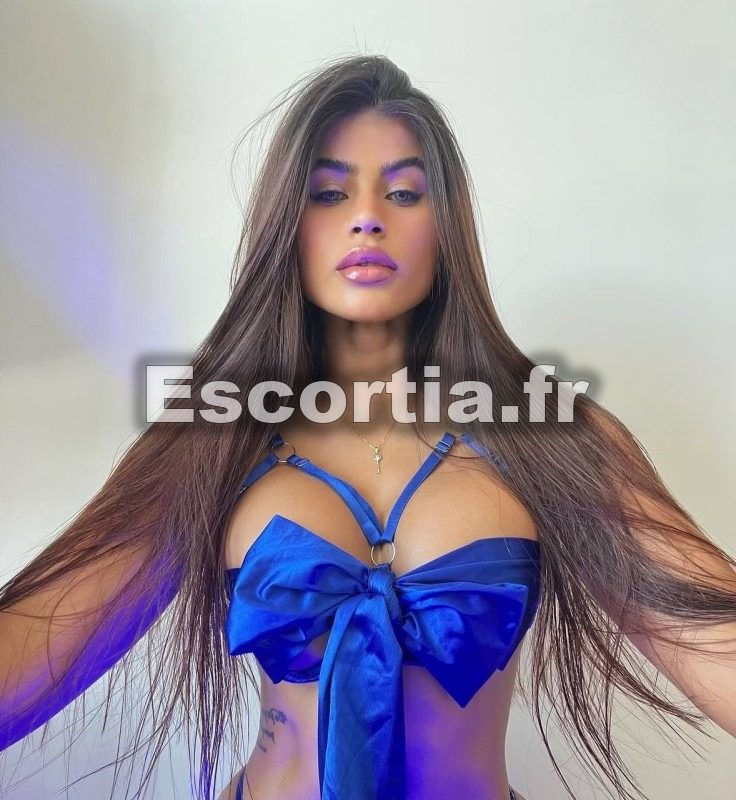 Terra escort Bourg-la-reine