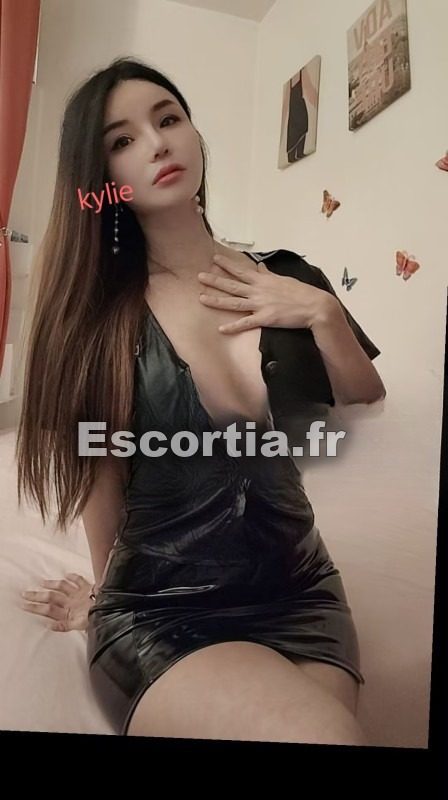 kylie photo 5