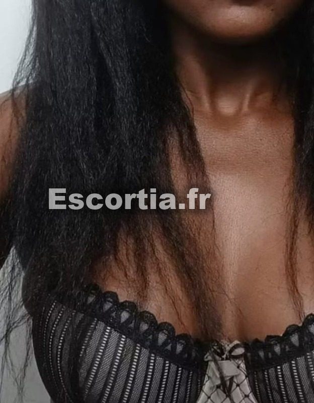 Andrea coquine en DUO photo 2