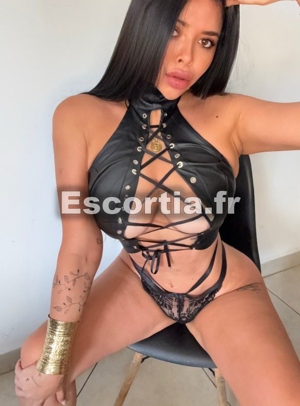 EMMA777 escort Paris