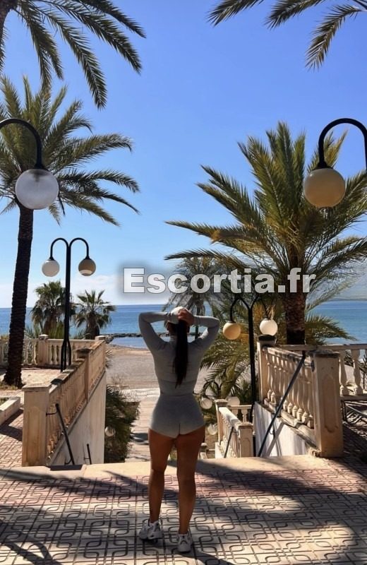 Masseuse japonesa escort Avignon