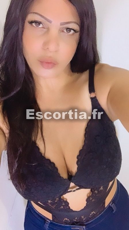 Gujan-Trans Elodie Mange photo 5