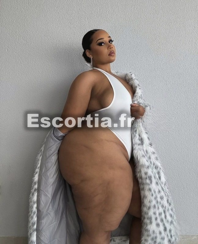 Casandra0 photo 3