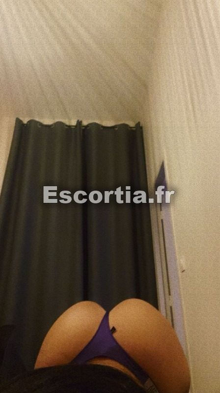 Sara sexxx photo 4