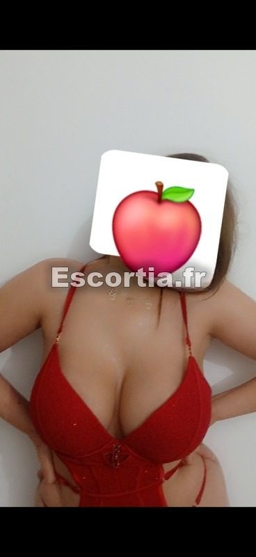 Maryam escort Asnieres-sur-Seine