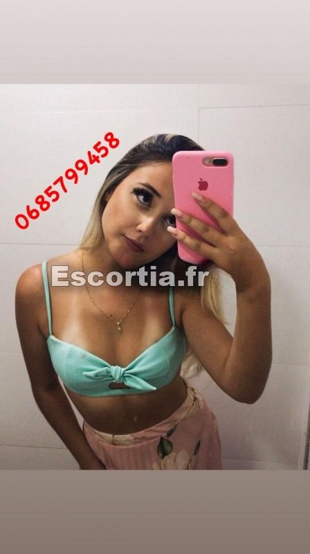 Trans Dasha escort Muret
