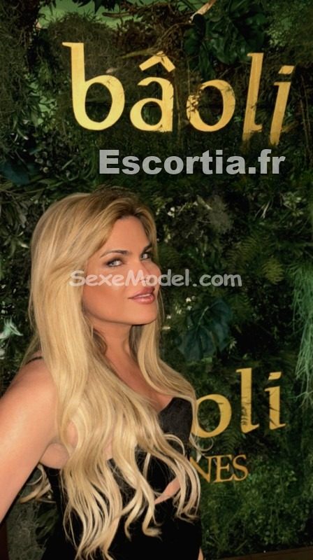 Hylda Trans Massage Naturiste photo 3