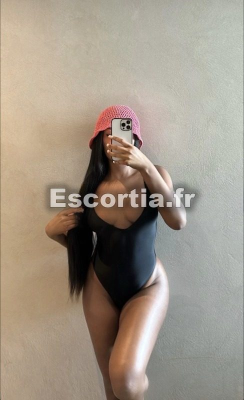 Shaddy belisia photo 2