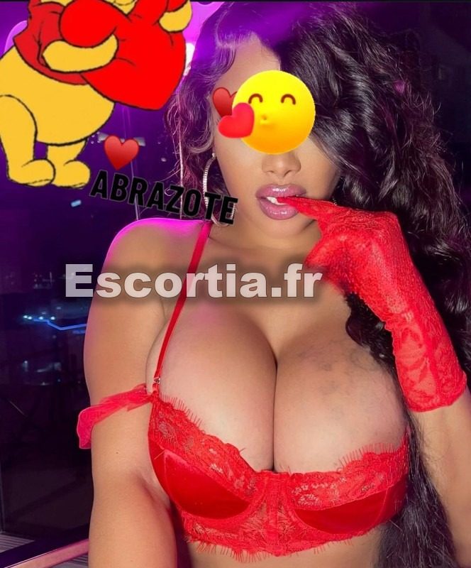 Carla 69 escort Ajaccio