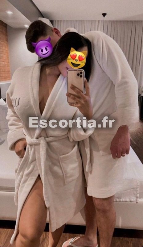 couple alex karla escort Cachan