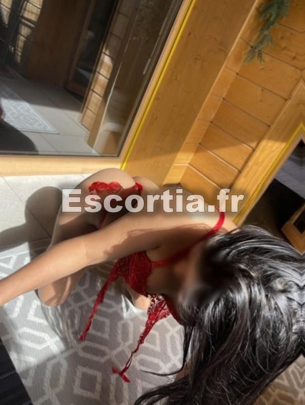 Karen latina escort Aix-en-provence