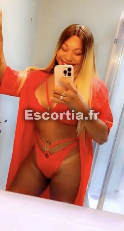 TRANS LISA  de passage escort Charleville-mézières
