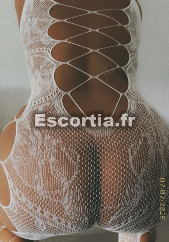 Sexy bonbon escort Pantin