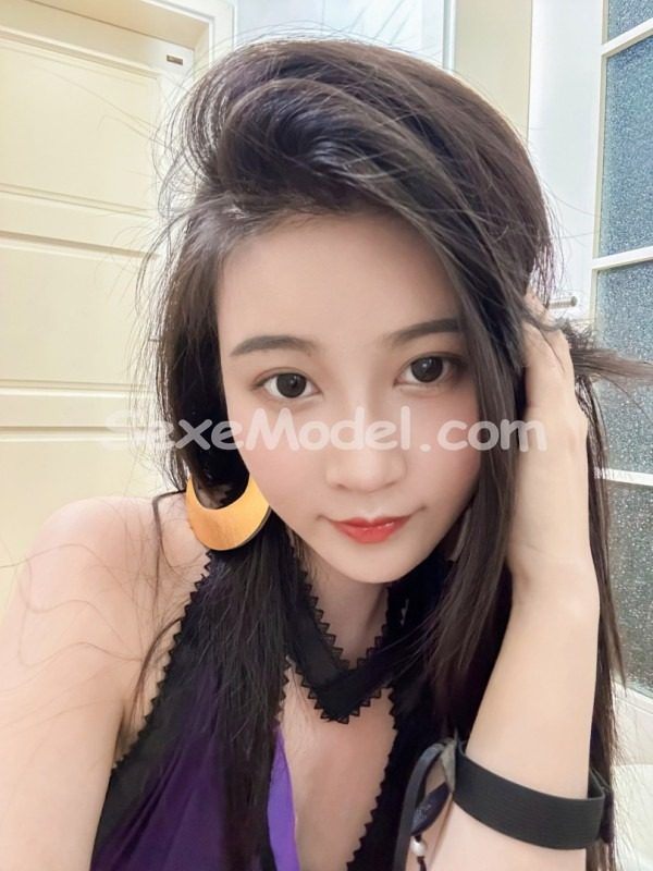 SkylarLi photo 3