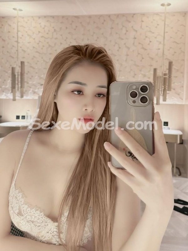 PoirierWU photo 2