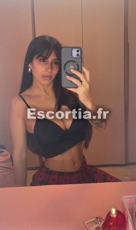 Celeste photo 2