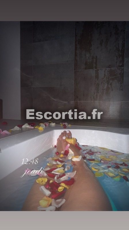 Nayara br escort Le Pontet