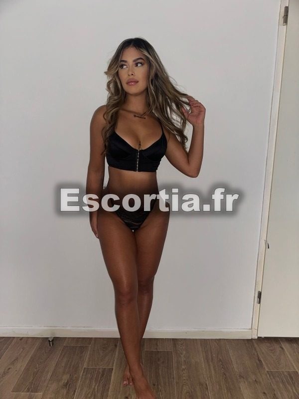 Alahia sexyfemme photo 3