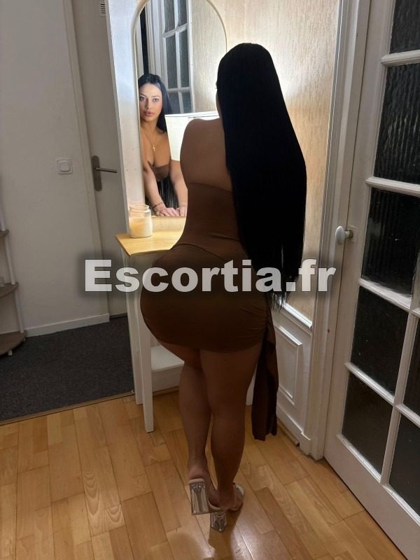 Catalina paris escort Paris