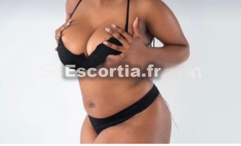 Amor1986 escort Villepinte