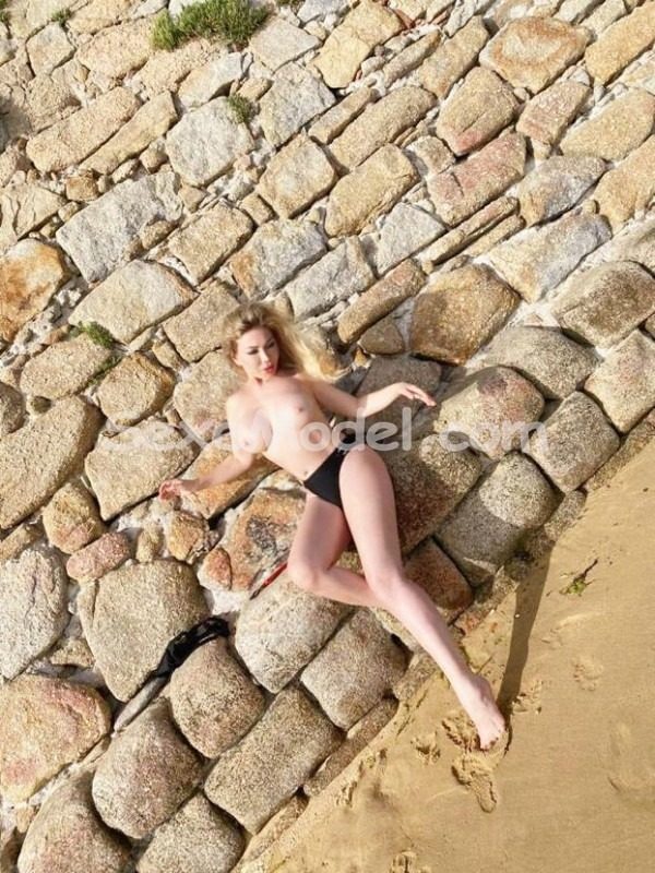 Real Blond sexy photo 2