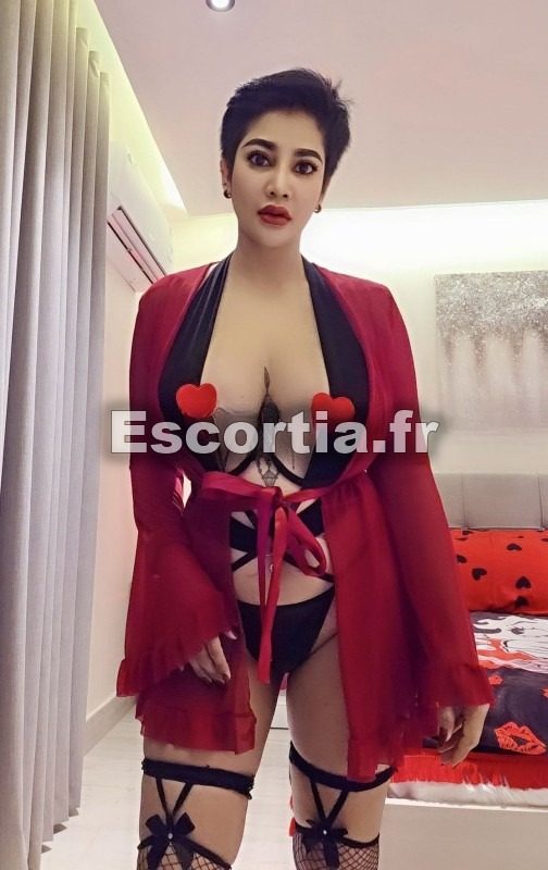 Sara photo 2