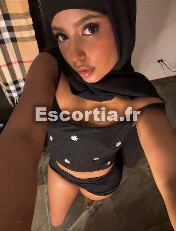 Brune bella photo 3