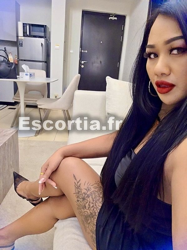 Kim sexy photo 5