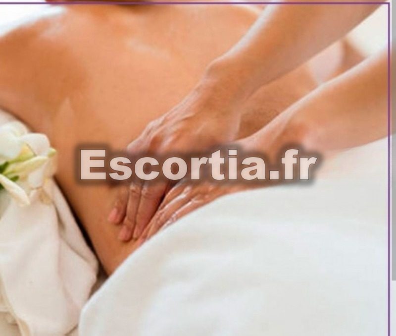 RENATHA-vrai-massage photo 2