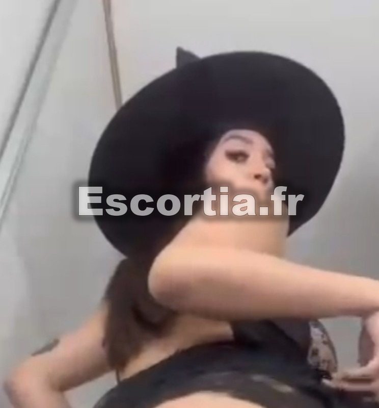 Luciannaa photo 3