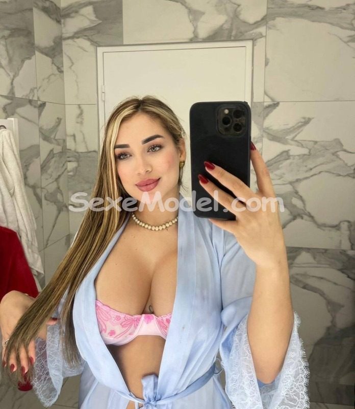 emma beauty escort Paris