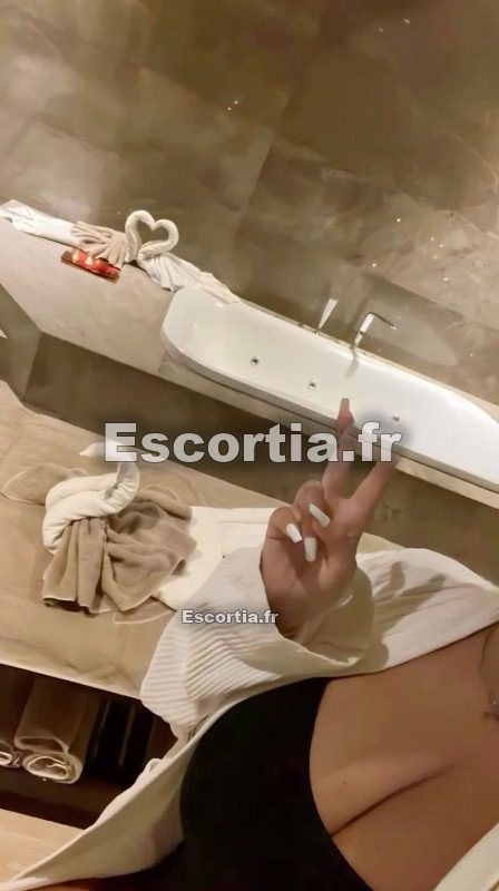 Sherinee74 escort Perpignan