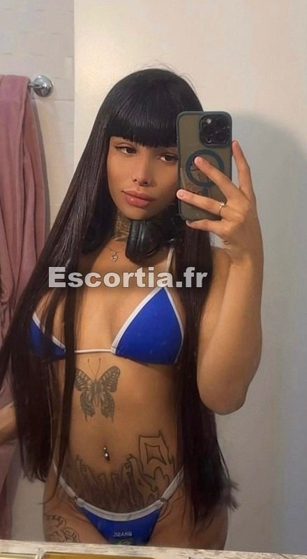 Bruninha photo 2