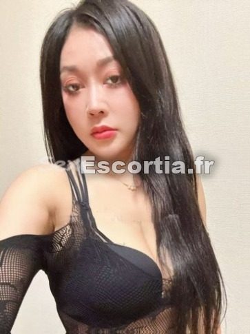 VictorWu escort Cannes