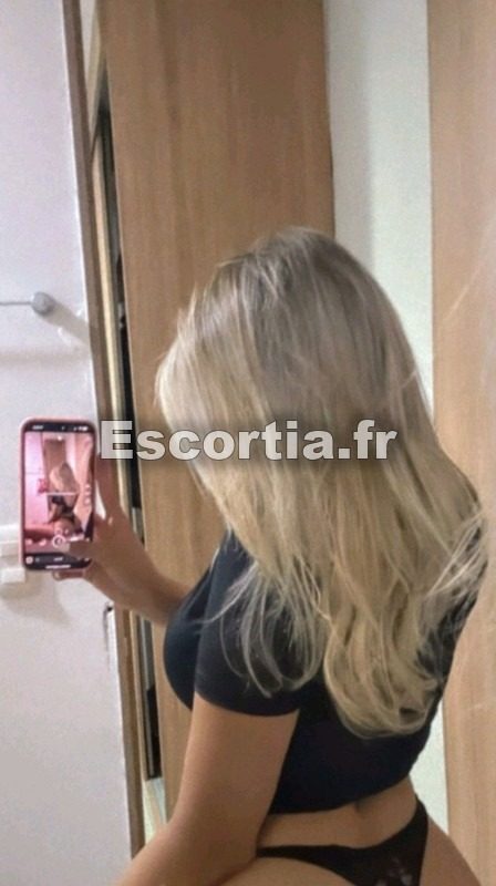 Maeva francaise59 escort Lille