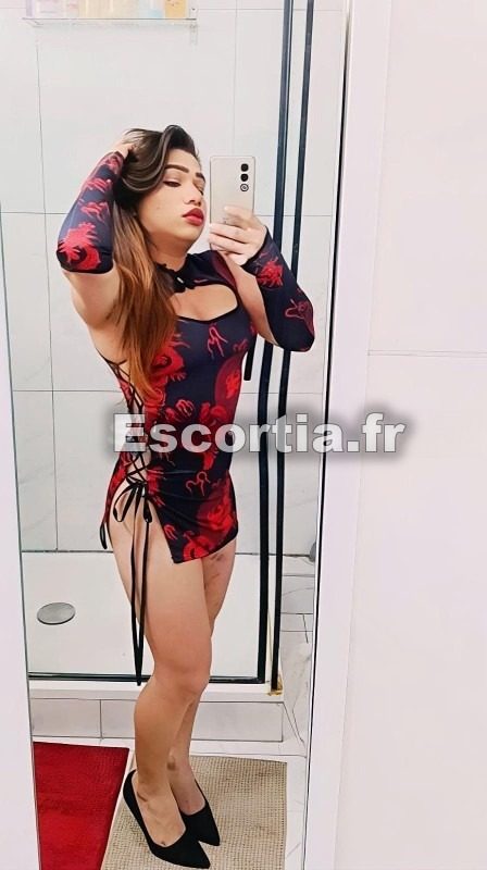 Stephany petit salope photo 3