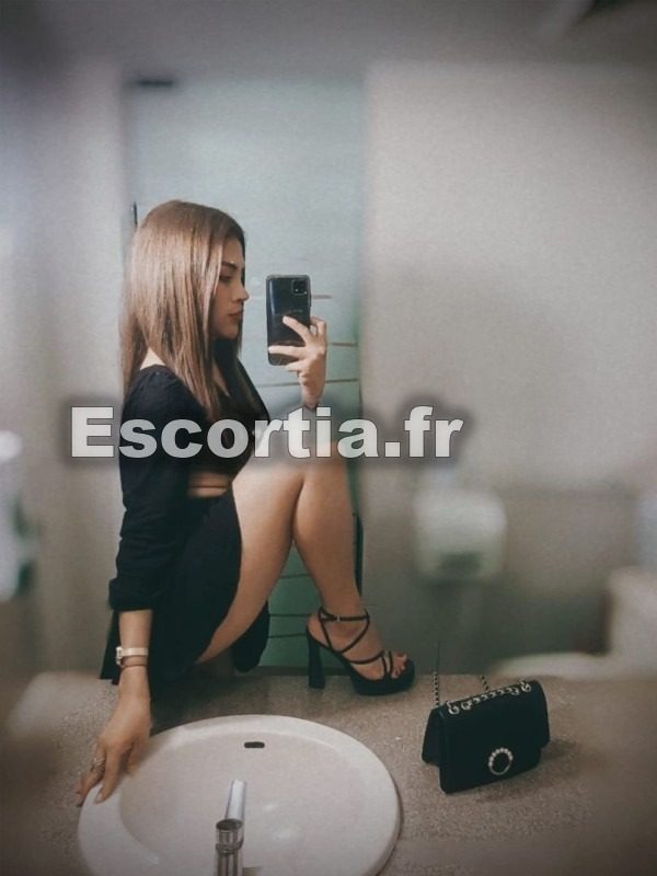 TATIANA SANS PERSEVATEUR photo 3