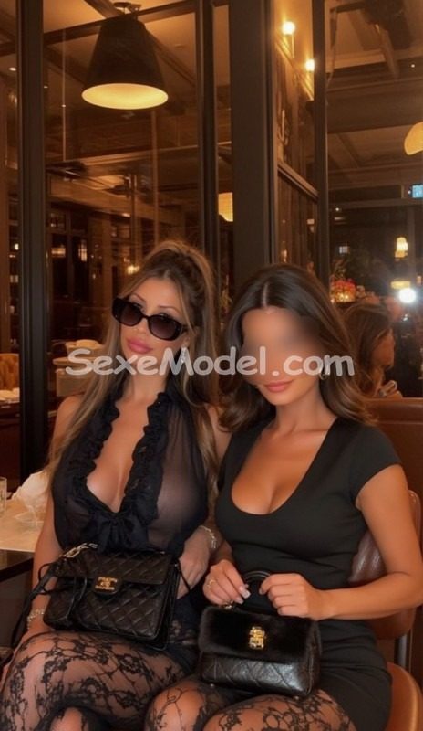 Duo Domina Chic et Choc escort Paris