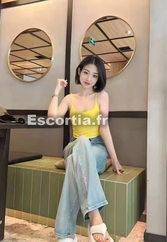 LINLINXI escort Paris
