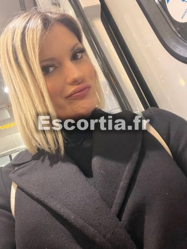Pauline 679 escort Nice