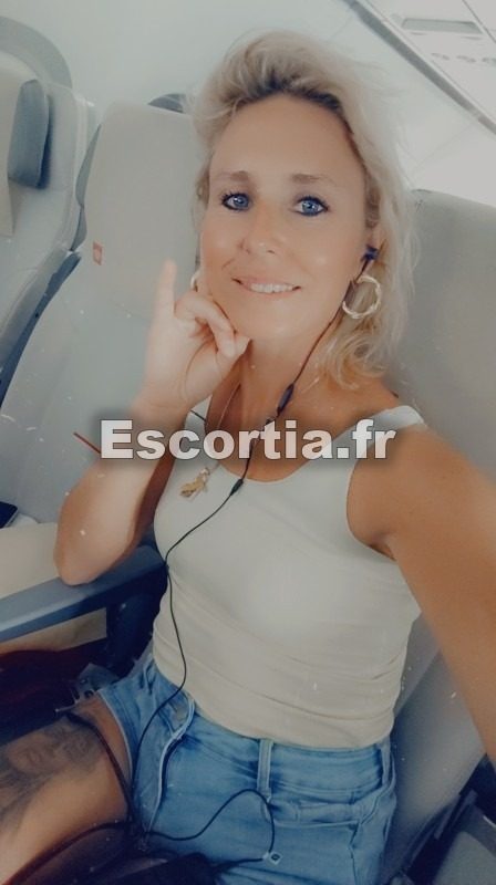 Lyviaactricexxx escort Lille