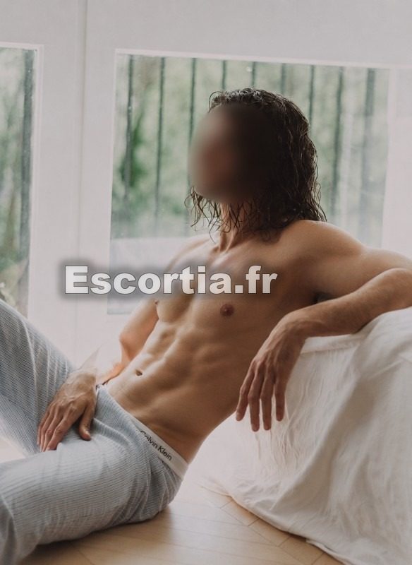 max hotbaby escort Paris