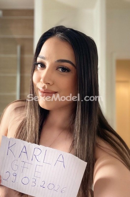 Karla GFE escort Lyon