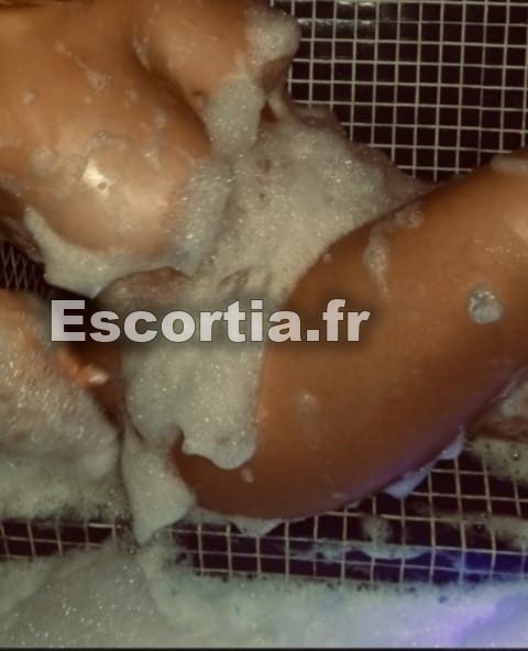 FEMME MATURE A RENNES escort Rennes